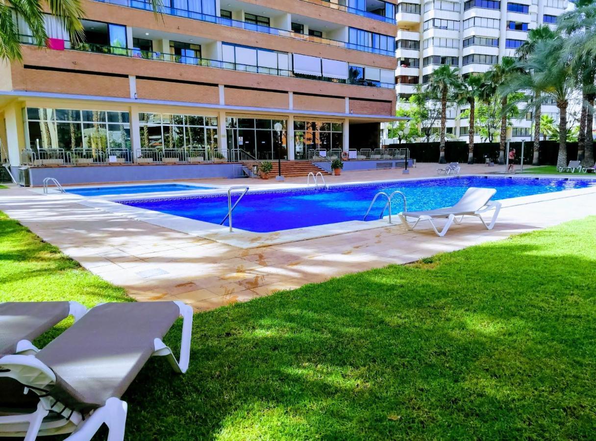 Paraiso Benidorm Apartment Екстер'єр фото